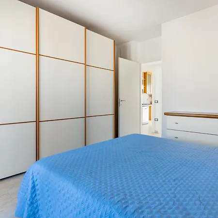 Quartu Sant'Elena Roomy Flat With Private Parking! Exterior photo